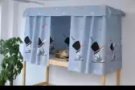 波纳威斯达地铁站附近有男女床位，五分钟到地铁站。87090918