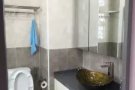 马里士它、新装修公寓去市区15分钟，有双人房间、还要女搭房一位