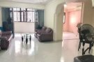 tampines 32街大牌387.三分钟地铁站楼下34路机场，近樟宜、洛工业区