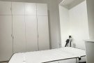 高文地铁站旁房间预出租 （仅限女生）