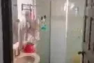 万国地铁站附近主人房出租