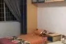 达曼裕廊主人房招男搭，微信：wqy24689999（非诚勿扰）