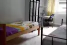 实龙岗 非常近地铁站 有单间出租 随时可以看房 非中介