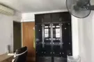 先驱地铁站，3分钟，靠近免费接驳校车去NTU