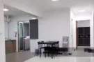 ?近纹理地铁站大牌218有主人房出租，全新家私，整套仅住三到四个人
