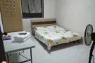 非中介 宏茂桥156普通房 附近有地铁站 超市