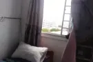 高楼单间招一马国房客，近地铁，不煮，包水电网风扇，