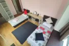 马里士他紧邻SOTA，三室一厅室友少，主人房可住两人，包水电网