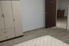 406勿洛中心大间普通房出租1250/1150，6月30号入住，可以报本屋地址，床，衣柜，空调，人少安静有需要联系电话。