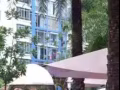 高檔公寓普通房出租， 近湖畔地鐵站2分鐘