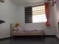 义顺大牌269 3房式单位出售靠近崇福学校和德㬌中学工业区附近有咖啡店超市湿巴刹
