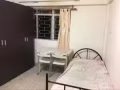 靠近马里士他路 102 Jalan Rajah 组屋普通房 男生床位出租！