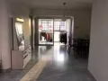 湖畔地鐵站附近有大主人房招租