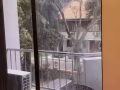 免押金！花拉公園超大普通房帶陽台 凡本月入住可享受促銷價 租到就是賺到！