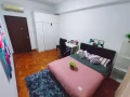 兀里出地铁站10秒到公寓，房间大性价比高，可合法报地址 包水电 可以煮饭