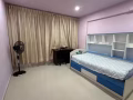 淡濱尼blk273高層普通房男女不限全包$1000
