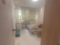 合乐地铁站楼上有$1400的。邮编164002，只能住一个人。