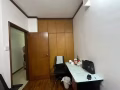靠近paya lebar MRT，走路2分钟到地铁站，普通房招人.交通方便。可以为您节省很多交通费用